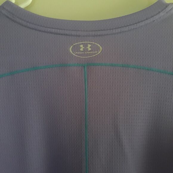 Under Armour All Season Gear Top Junior YXL Purple Blue Stitch Logo Thumb Hole - Picture 4 of 11